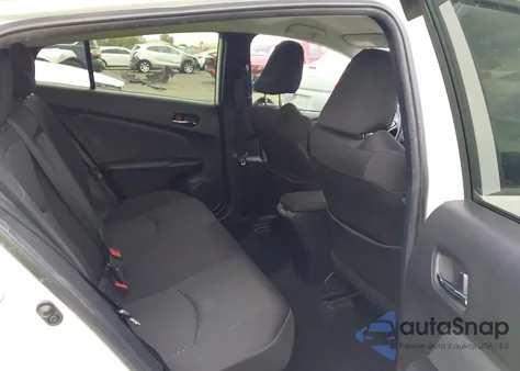 2022 Toyota Prius Le z USA, uszkodzony, nr VIN JTDKAMFU0N3164751